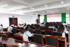 <b>燃熱公司各黨支部組織開(kāi)展黨內(nèi)政治生活庸俗化</b>
